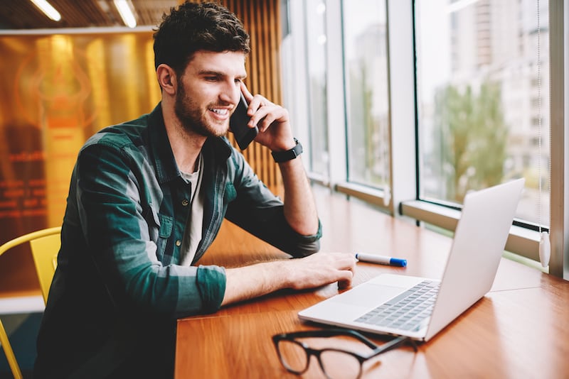 5 Ways VOIP Saves Money On Your Business Phone Bill