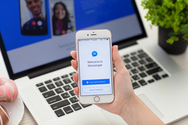 Supercharge Your Customer Experience: Integrate Facebook Chat With Your Business Phone System