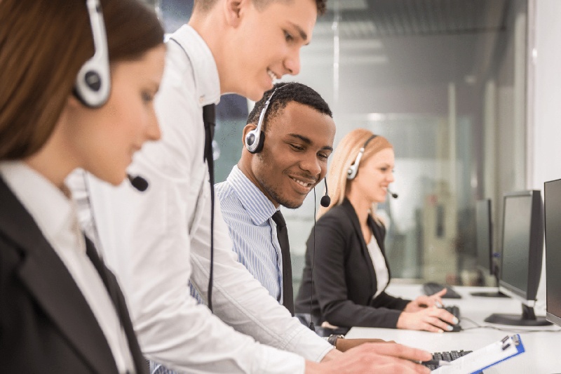 Never Miss A Sales Call With Our VoIP Services - One Contact (3)