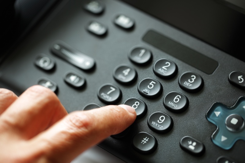 How Small Businesses Can Benefit From VoIP Services - One Contact (3)