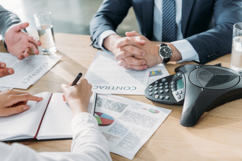 The Benefits Of Bundling Business Phone And Broadband For Irish SMEs - One Contact (2)